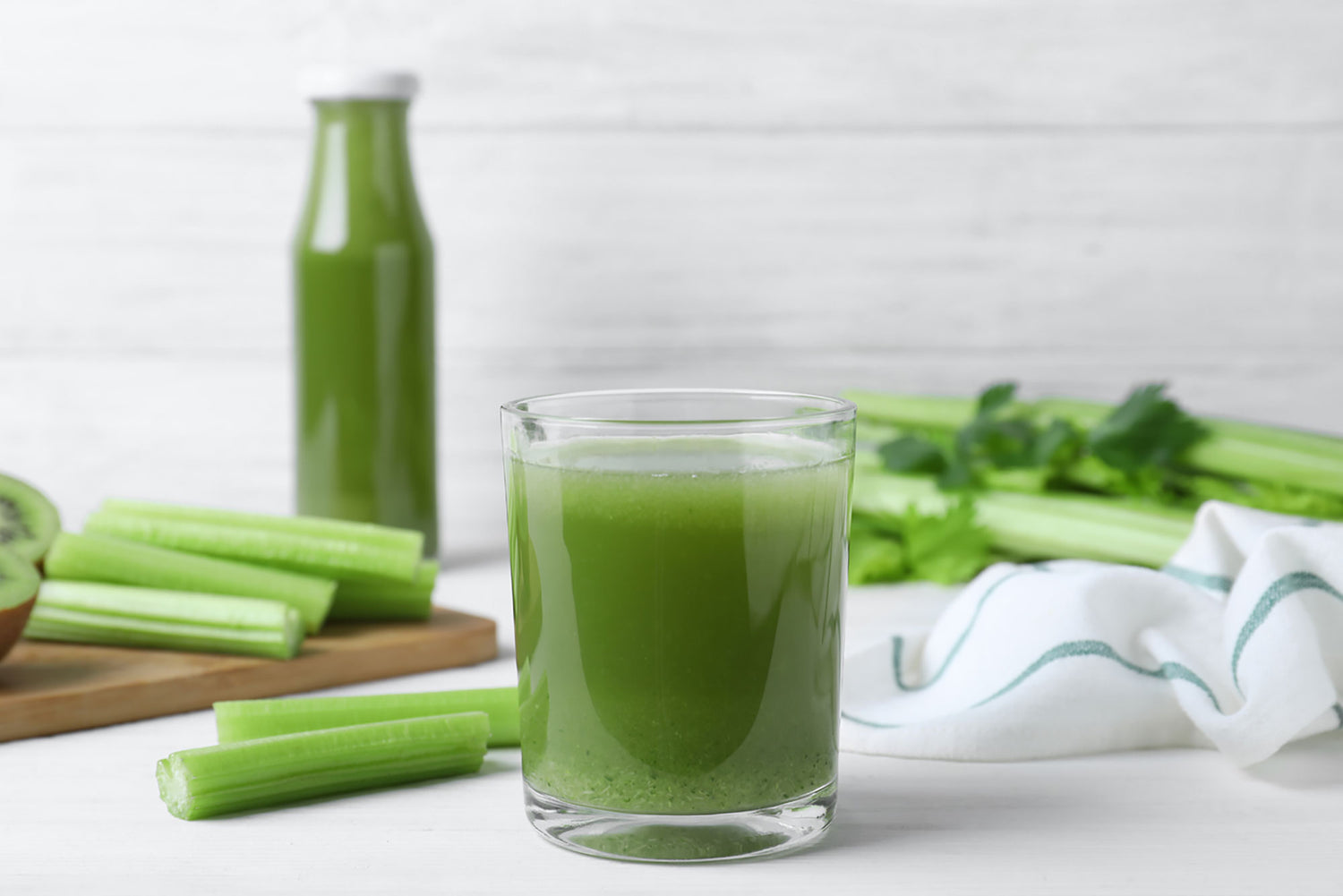Selleriesaft zubereiten